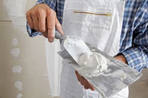 studwork: filling the joints of the plaster boards